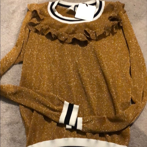 Vicolo gold shimmer top ⭐️ NWT - Picture 2 of 3